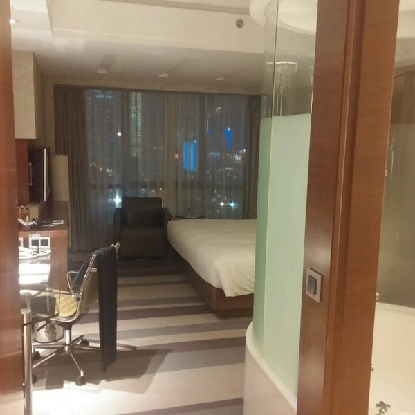 Photo taken at The Eton Hotel Shanghai (裕景大饭店) by Heon Mo K. on 4/22/2014