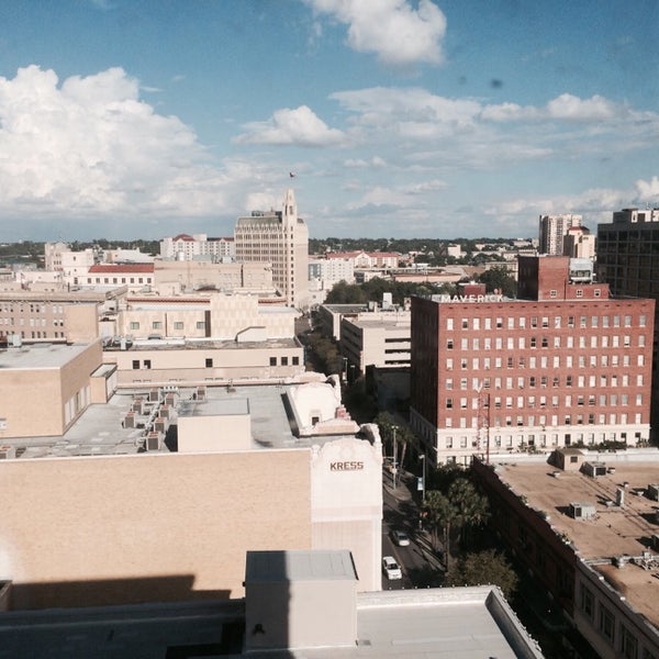 9/20/2014にBrandon W.がHome2 Suites by Hilton San Antonio Downtown - Riverwalk, TXで撮った写真