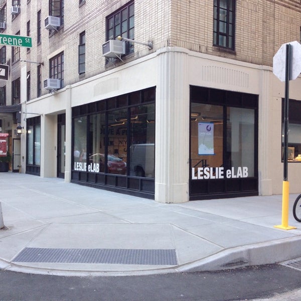 Foto tirada no(a) NYU Leslie Entrepreneurs Lab por Frank R. em 9/10/2014