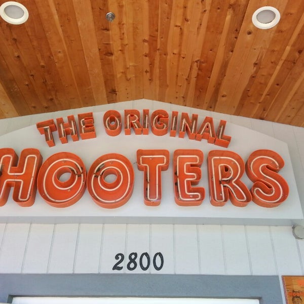Hooters 65 tips