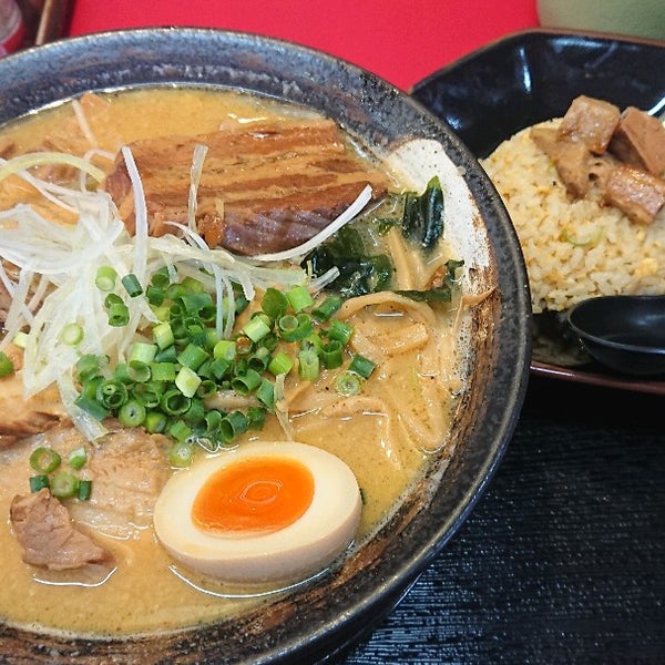 満天家 小山店 Ramen Restaurant 満天家 小山店 Ramen Restaurant