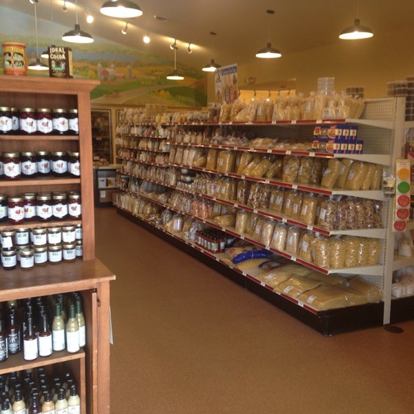 Oak Hill Bulk Food Grocery Store in Penn Yan