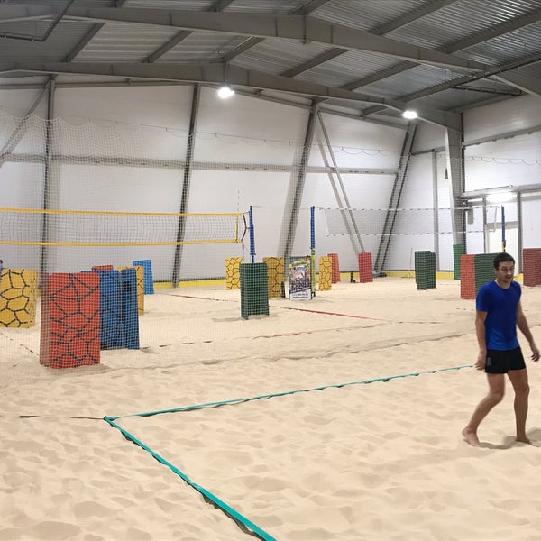 รูปภาพถ่ายที่ Всесезонный центр пляжного спорта «Песок» โดย Мария К. เมื่อ 11/18/2018