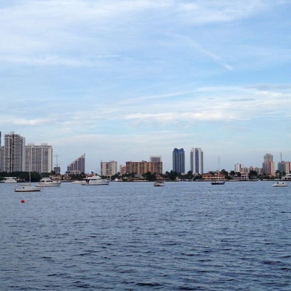 Photos at Houston's 17355 Biscayne Blvd