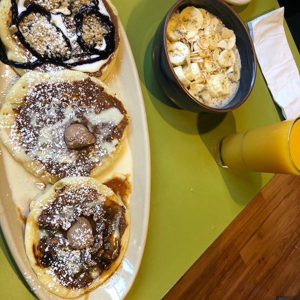 Photo taken at Snooze, an A.M. Eatery by A.A.A on 1/14/2020