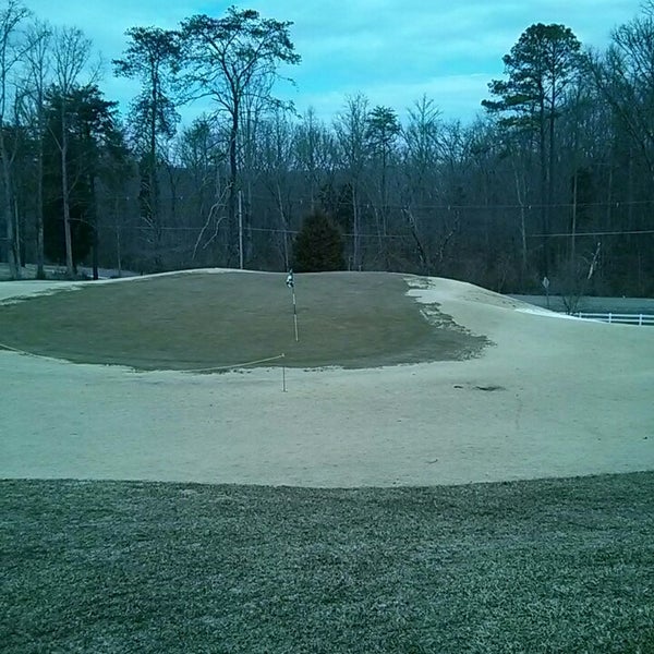 Oak Ridge Country Club 150 Gum Hollow Rd