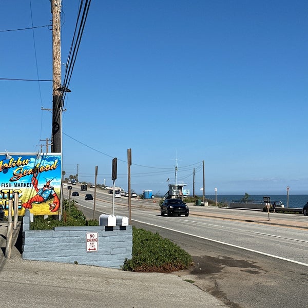 8/21/2023 tarihinde Jose M.ziyaretçi tarafından Malibu Seafood Fresh Fish Market &amp; Patio Cafe'de çekilen fotoğraf
