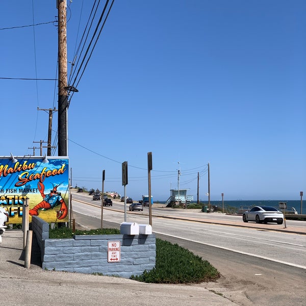 3/24/2023에 Jose M.님이 Malibu Seafood Fresh Fish Market &amp; Patio Cafe에서 찍은 사진