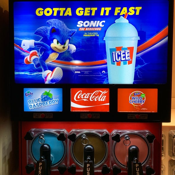 AMC Marina Marketplace 6 - Marina del Rey, CA