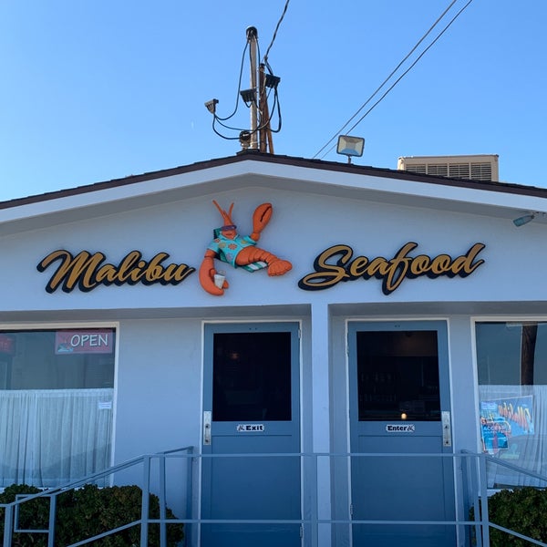 4/15/2022 tarihinde Jose M.ziyaretçi tarafından Malibu Seafood Fresh Fish Market &amp; Patio Cafe'de çekilen fotoğraf