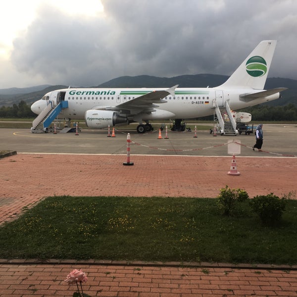 Foto tirada no(a) Zonguldak Havalimanı (ONQ) por Mehmet Topal em 9/4/2017