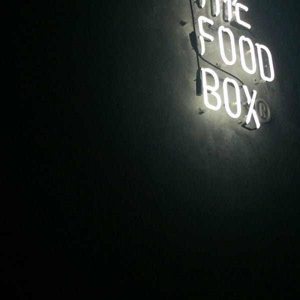 Foto tirada no(a) The Food Box por Amanda A. em 7/1/2016