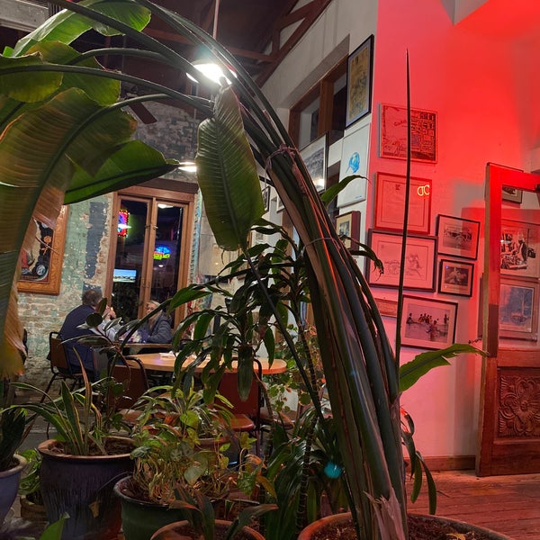 2/20/2022 tarihinde ᴡ G.ziyaretçi tarafından Güero&#39;s Taco Bar'de çekilen fotoğraf