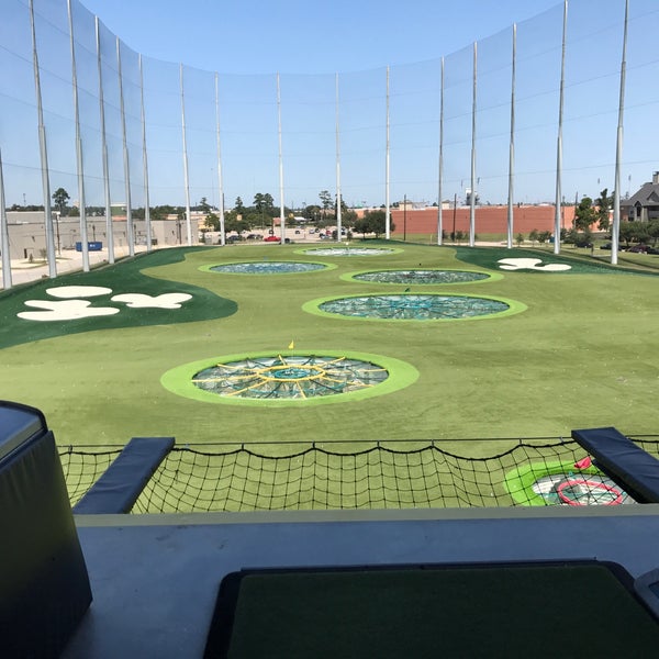 Photo taken at Topgolf by ᴡ G. on 9/9/2017