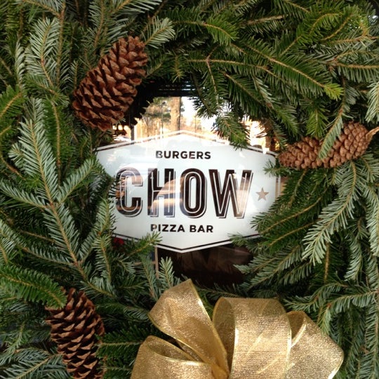11/29/2012 tarihinde Susan M.ziyaretçi tarafından Chow Pizza Bar'de çekilen fotoğraf