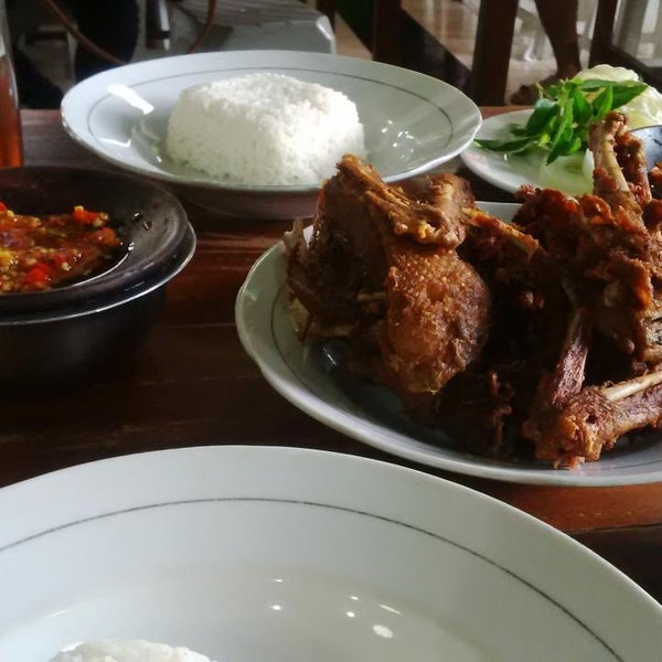 Photos At Bebek Goreng H Slamet 31 Tips From 1577 Visitors