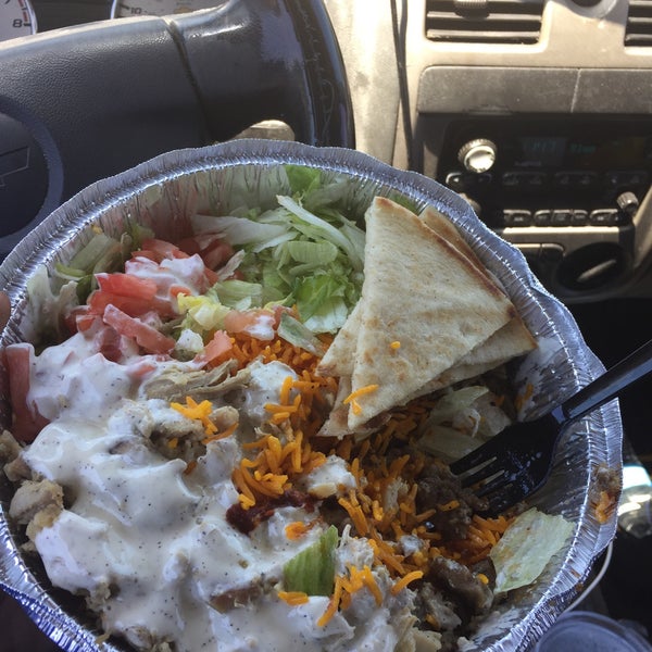 Photo taken at The Halal Guys by Rachi Y. on 5/23/2017