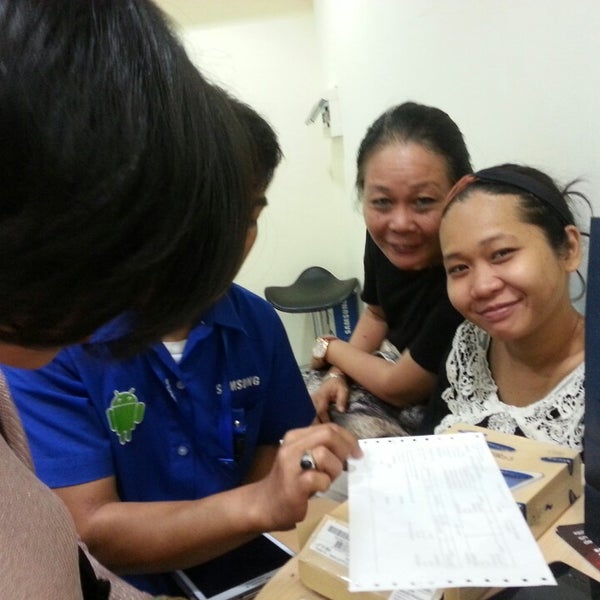 Samsung Mobile Kelapa Gading - Kelapa Gading - 1 tip from 84 visitors