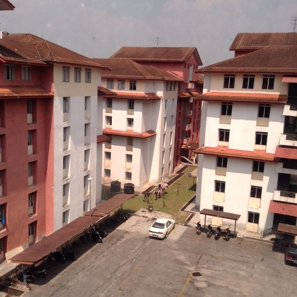 Fotos En Blok 12 Kolej Keris Mas Ukm Bangi Selangor