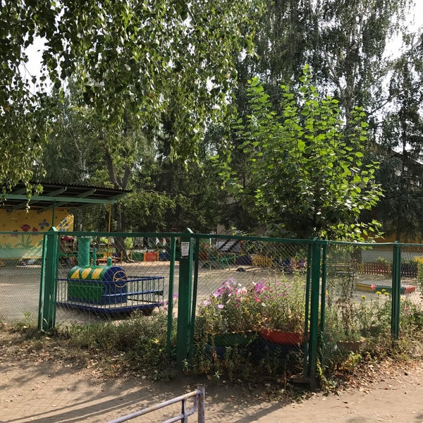 Урочище 12 дубков. Дубки 12 в струнино. Дубки 12. Деревня дубки. Деревня дубки.