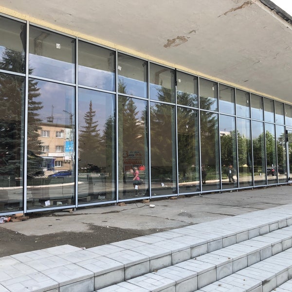 кинотеатр южноуральск. южноуральск челябинская область. кинотеатр рио южноуральск. городской дом кино южноуральск. кинотеатр экран южноуральск.