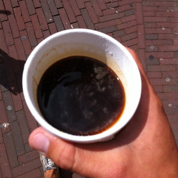 8/4/2013 tarihinde Douwe d.ziyaretçi tarafından Victor&#39;s Espressobar'de çekilen fotoğraf