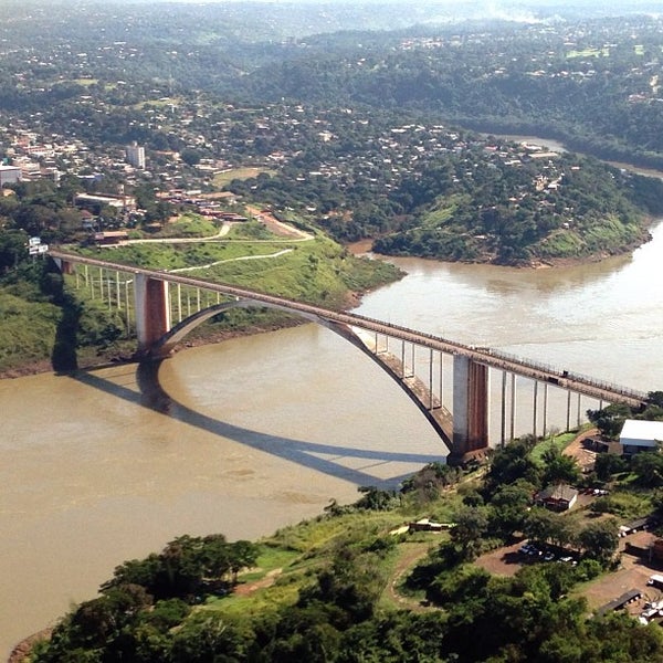 Puente Internacional de la Amistad
