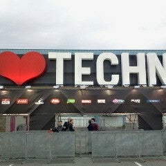 Foto tirada no(a) I Love Techno por Ruben V. em 11/9/2013
