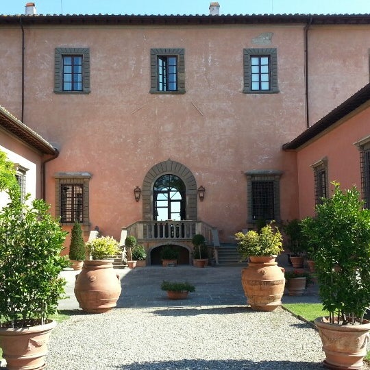 Photo taken at Villa Mangiacane by Anton R. on 9/1/2013
