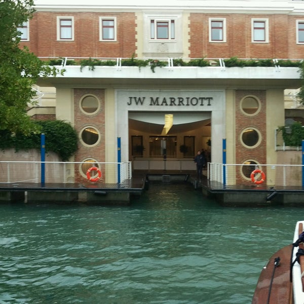 Снимок сделан в JW Marriott Venice Resort &amp; Spa пользователем Christoph L. 10/14/2016