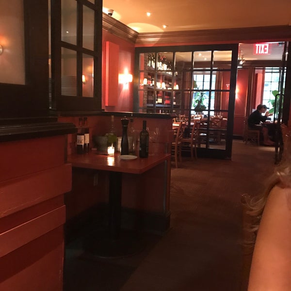 7/22/2018 tarihinde Sarina T.ziyaretçi tarafından Otto Enoteca Pizzeria'de çekilen fotoğraf