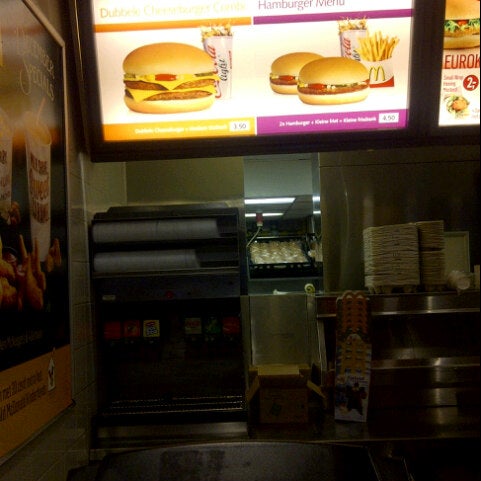 Foto scattata a McDonald&#39;s da TypischTess C. il 12/22/2012