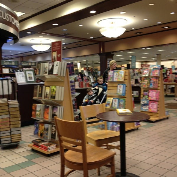 Barnes Noble Bookstore In Framingham