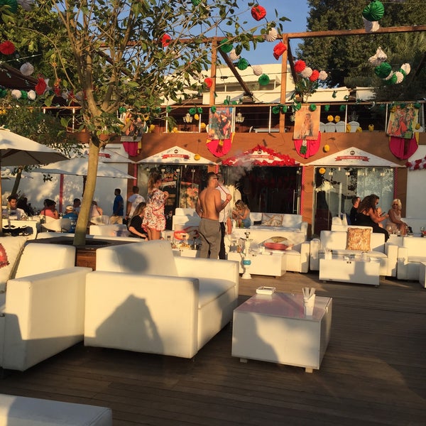 รูปภาพถ่ายที่ Blue Marlin Ibiza โดย Haifa เมื่อ 1/1/2017