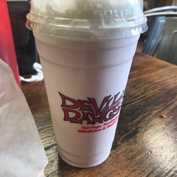 Photo taken at Devil Dawgs by Henry W. on 7/31/2019