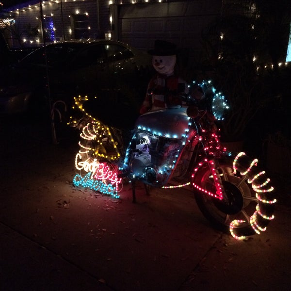 Rawls Road Christmas 2022 Rawls Road Electric Light Show (Now Closed) - 5118 Rawls Rd