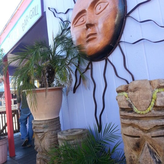 Money Talks Raw Bar