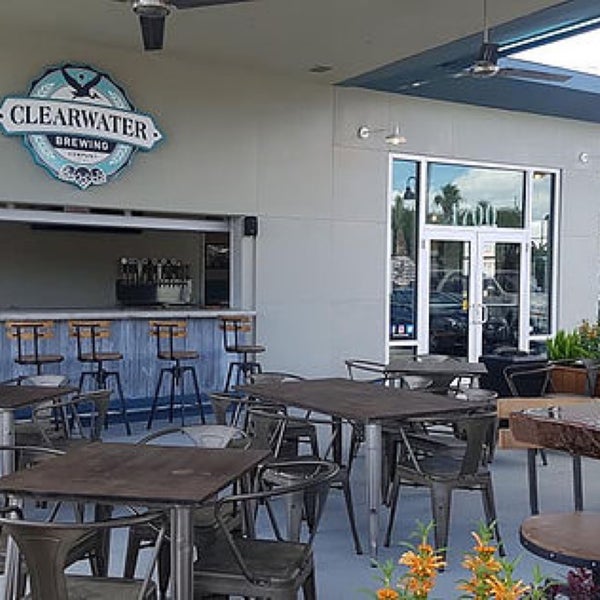 รูปภาพถ่ายที่ Clearwater Brewing Company โดย F. B. เมื่อ 5/7/2019