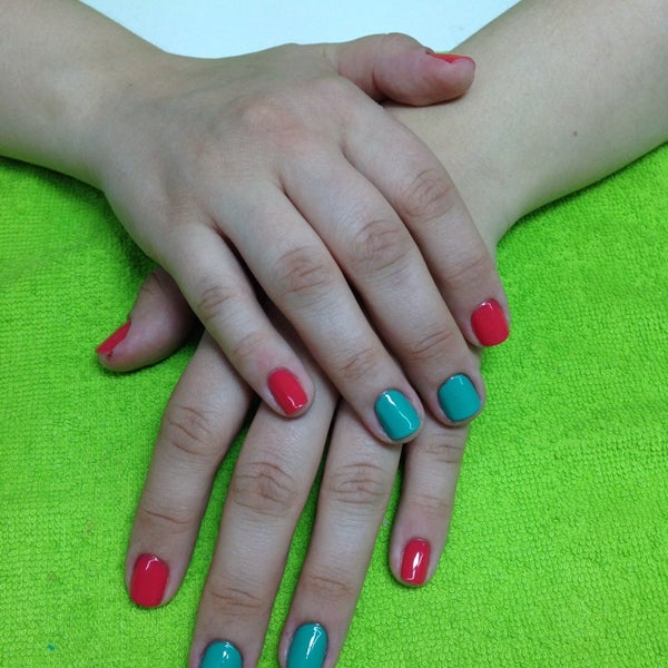 Шикарные ногти. Маникюр энтузиастов. Бурлеск школа маникюра. Маникюр энтузиастов. Красивые ногти.