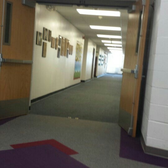 Southlawn School Elementary School