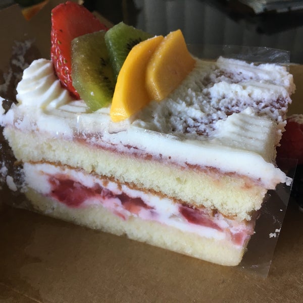 Photo taken at Schubert’s Bakery by May C. on 7/27/2019