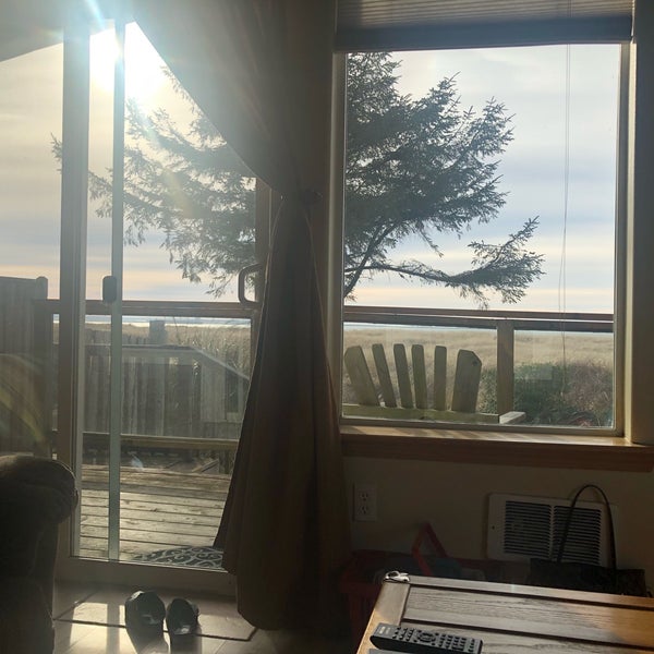 Damon Point State Park Beach in Ocean Shores