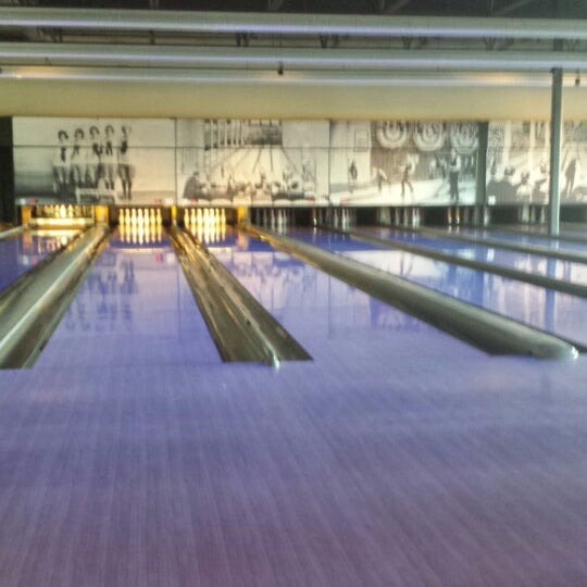 Photos at Pinstripes Event Space in Northbrook