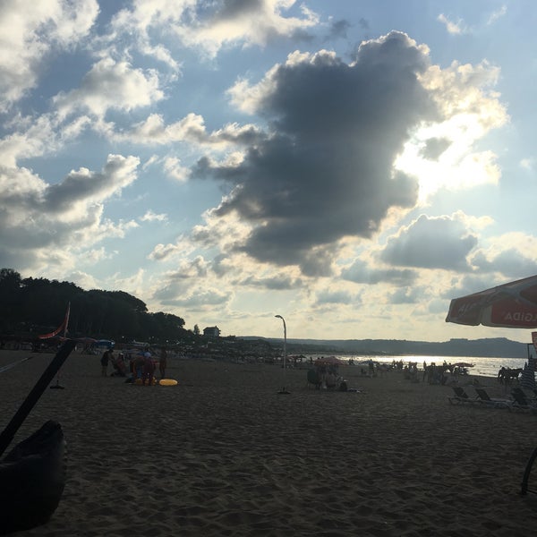 Foto tomada en Fusha Beach  por Semran U. el 9/7/2019