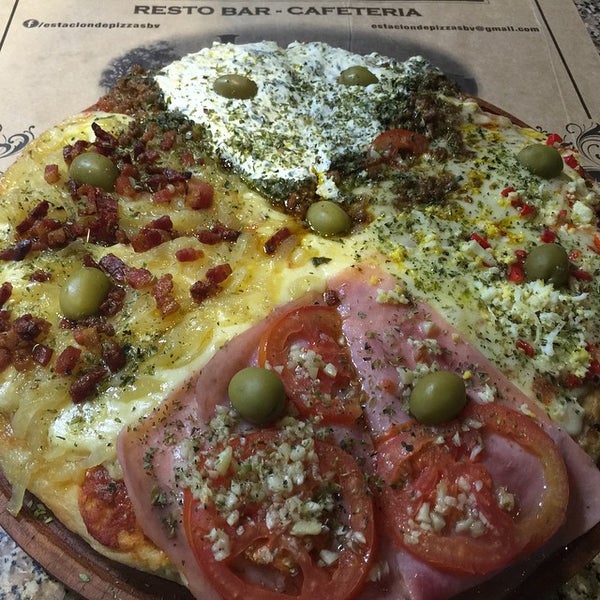 Photo prise au Estación de Pizzas - EDP (Bella Vista) par Tato O. le5/19/2015