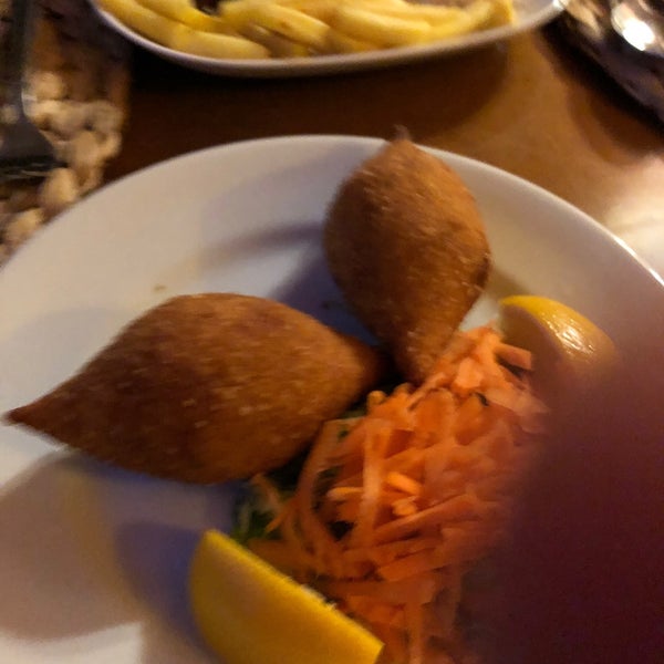 Foto diambil di Sabırtaşı Restaurant oleh Taygun G. pada 12/21/2019