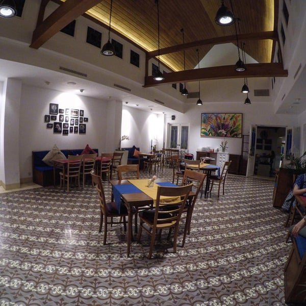 Foto tirada no(a) Honje Restaurant dan Dowa Bag por Nedy Lutfi em 12/26/2015