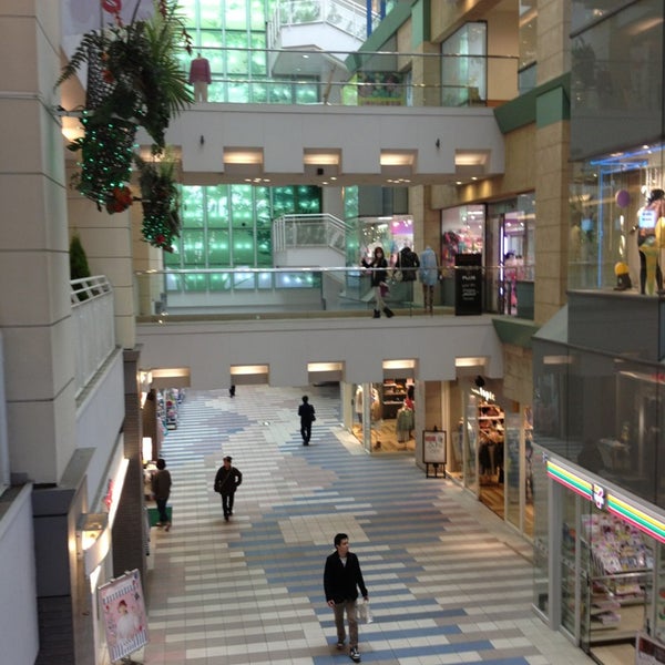 Photos At 港北tokyu S C Shopping Mall In 都筑区 Photos At 港北tokyu S C Shopping Mall In 都筑区