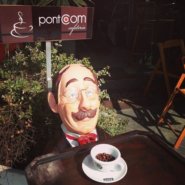 Photo taken at Ponto Com Cafeteria by Bernardo T. on 1/14/2014
