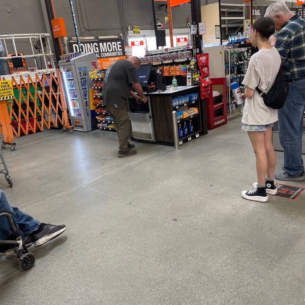 The Home Depot Wilmington'da Hırdavat Mağazası